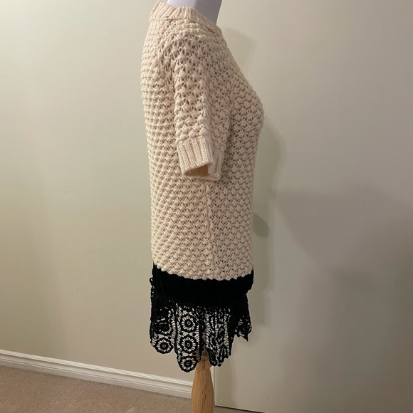 Beautiful Manoush knit w/velvet and lace trim dress - Picture 5 of 12